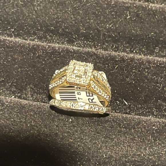 Women’s weeding ring set size 7 - Picture 4 of 6